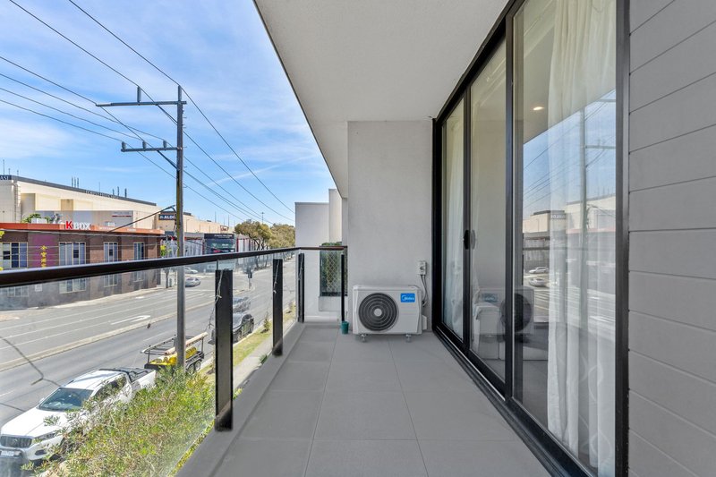 Photo - 319/251 Canterbury Road, Forest Hill VIC 3131 - Image 8