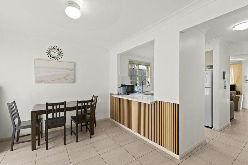 Photo - 3/193 Newbridge , Chipping Norton NSW 2170 - Image 4