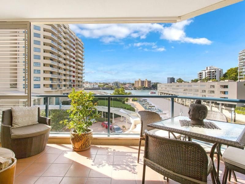 319/35 Prospect Street (Amity Tower) , Kangaroo Point QLD 4169