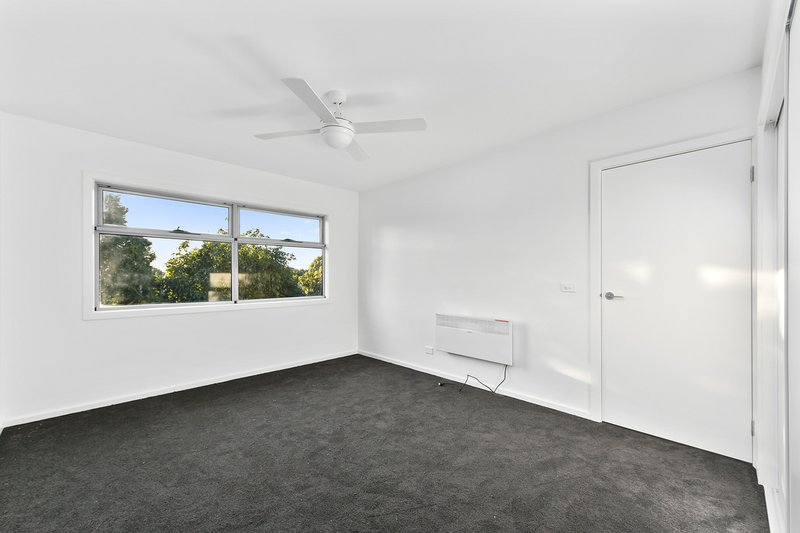 Photo - 3/194 Princes Highway, Hallam VIC 3803 - Image 5