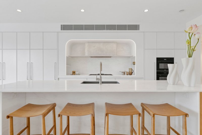 Photo - 3/1955 Pittwater Road, Bayview NSW 2104 - Image 3