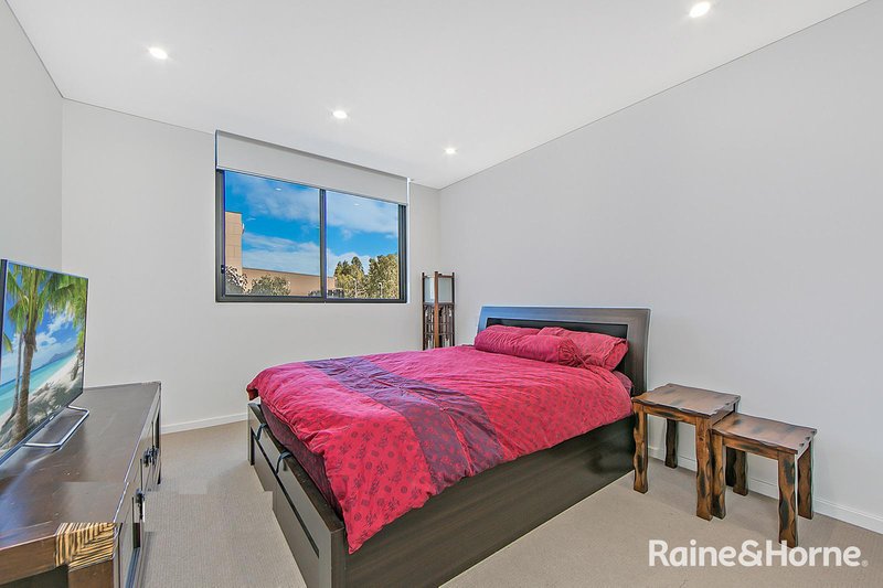 Photo - 31/97 Caddies Boulevard, Rouse Hill NSW 2155 - Image 5