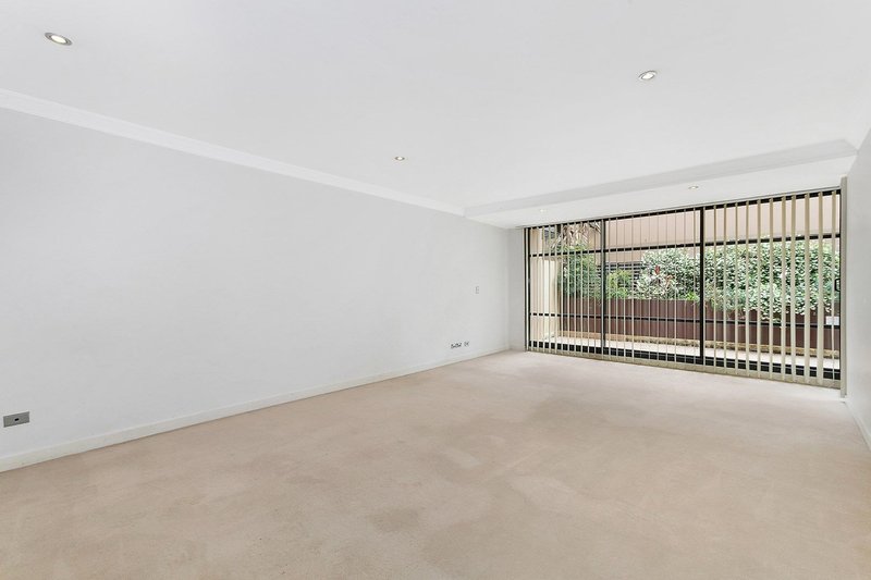 Photo - 3/1A Albert Avenue, Chatswood NSW 2067 - Image 2