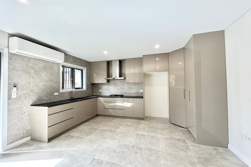Photo - 31A Gelling Avenue, Strathfield NSW 2135 - Image 4