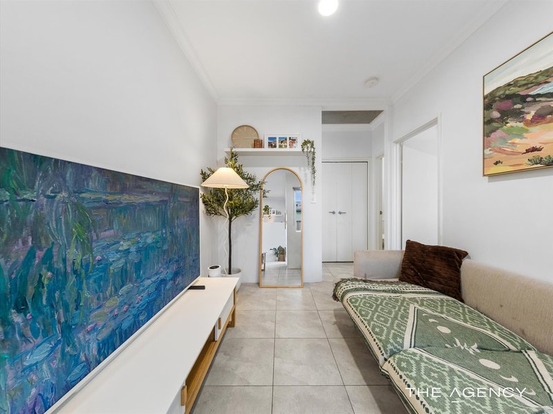 Photo - 31A Glendower Way, Spearwood WA 6163 - Image 4