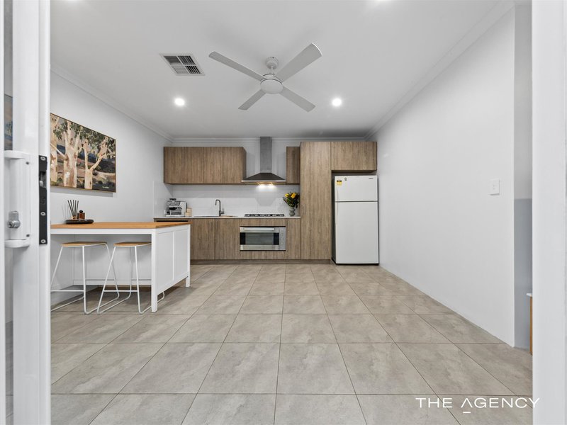 Photo - 31A Glendower Way, Spearwood WA 6163 - Image 9