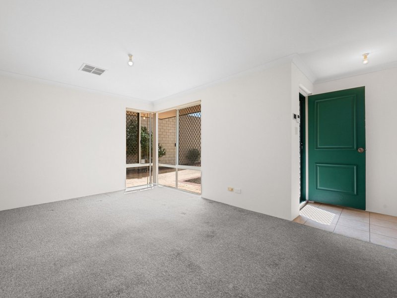 Photo - 31A Houston Avenue, Dianella WA 6059 - Image 6