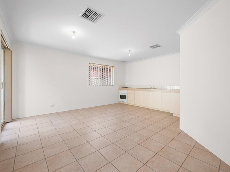 Photo - 31A Houston Avenue, Dianella WA 6059 - Image 7