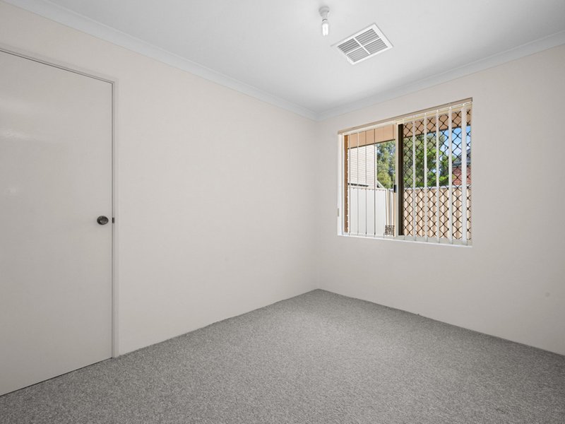 Photo - 31A Houston Avenue, Dianella WA 6059 - Image 12