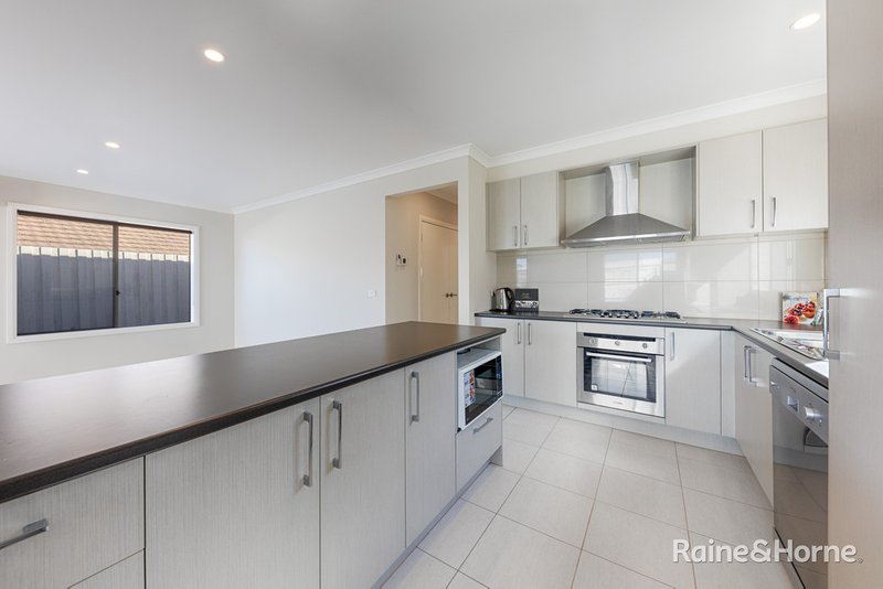 Photo - 31A Keeper Street, Sunbury VIC 3429 - Image 5