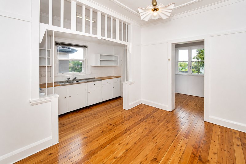 Photo - 31A Kitchener Street, Maroubra NSW 2035 - Image 2