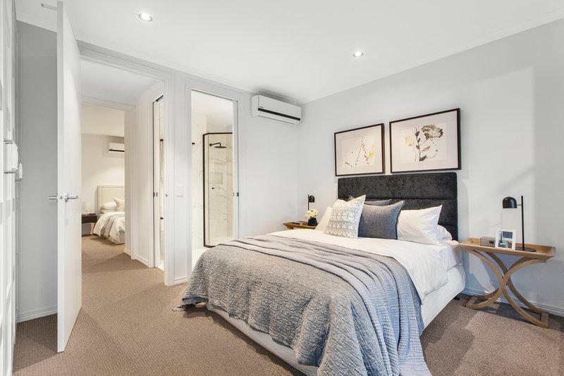 Photo - 3/1A Kokaribb Road, Carnegie VIC 3163 - Image 9