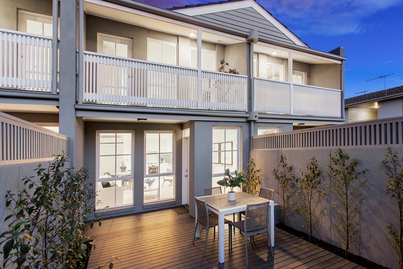 Photo - 3/1A Kokaribb Road, Carnegie VIC 3163 - Image 14