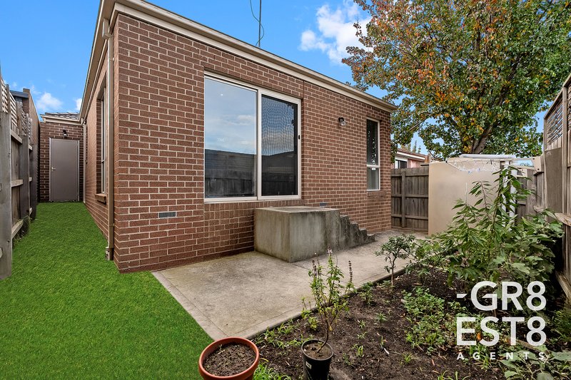 Photo - 31a Maramba Drive, Narre Warren VIC 3805 - Image 8