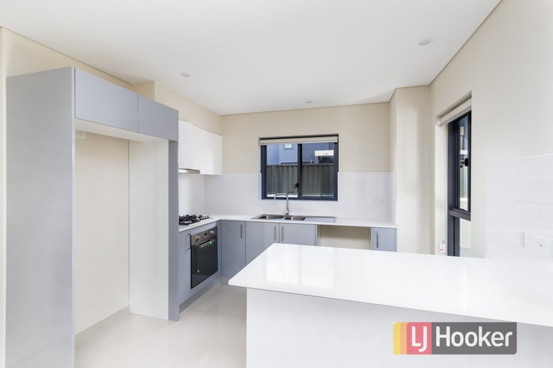 Photo - 3/1A Premier Lane, Rooty Hill NSW 2766 - Image 4