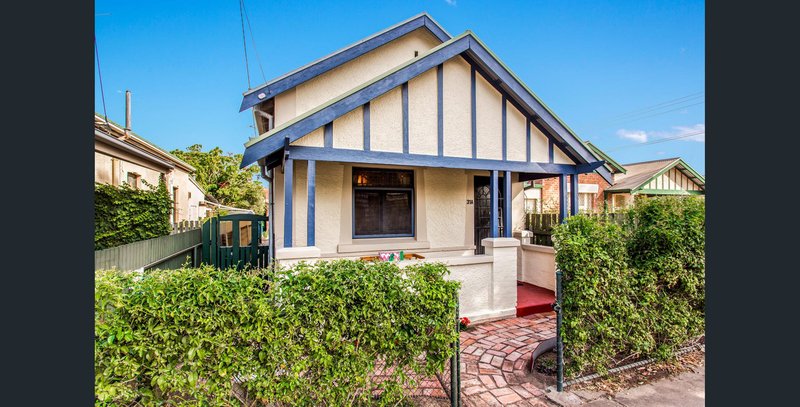 Photo - 31a Roberts Street, Birkenhead SA 5015 - Image 1