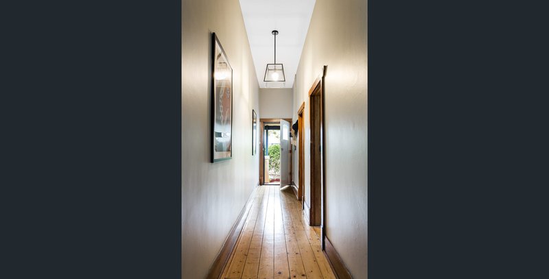 Photo - 31a Roberts Street, Birkenhead SA 5015 - Image 2