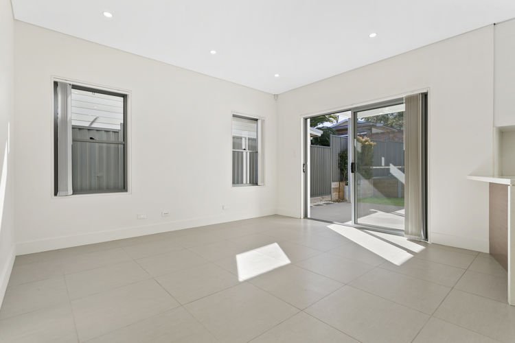 Photo - 31a Robertson Street, Guildford NSW 2161 - Image 5