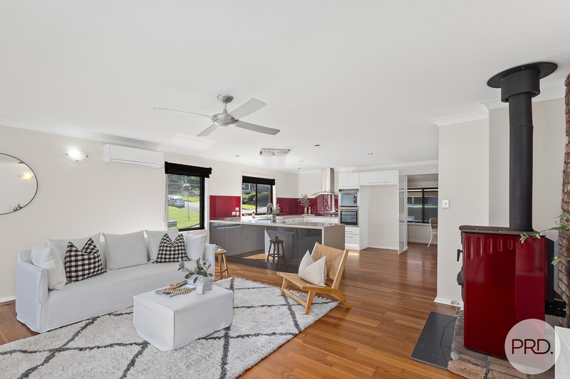 Photo - 31a Vista Avenue, Soldiers Point NSW 2317 - Image 3