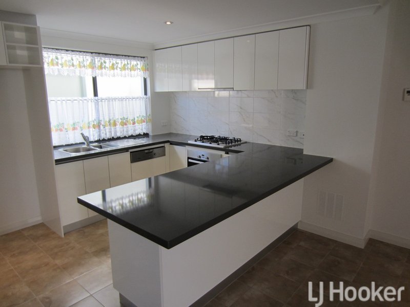 Photo - 31B Cooper Street, Mandurah WA 6210 - Image 4