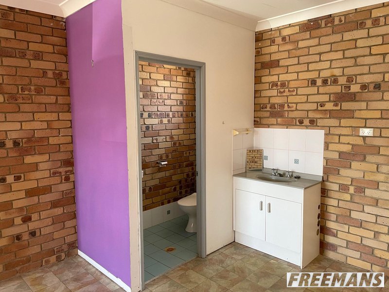 Photo - 31b Henry Street, Nanango QLD 4615 - Image 4