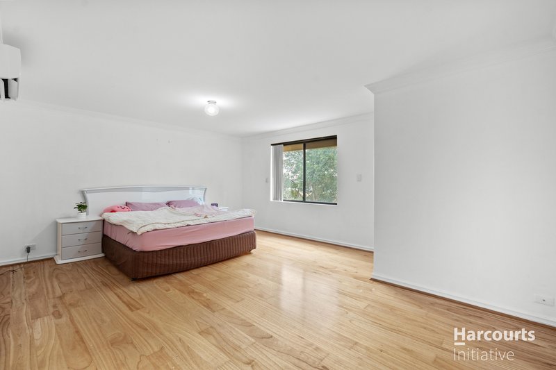 Photo - 31B Maroog Way, Nollamara WA 6061 - Image 17