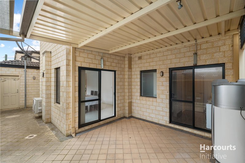 Photo - 31B Maroog Way, Nollamara WA 6061 - Image 30