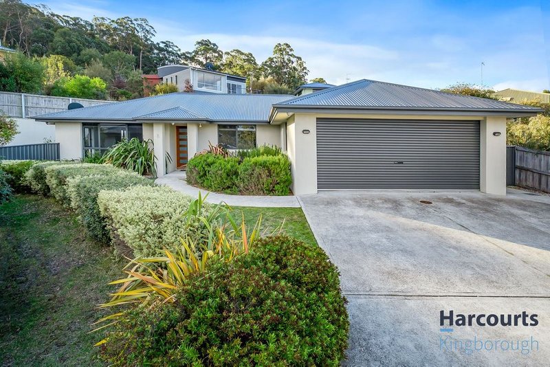 Photo - 31B Stirling Avenue, Blackmans Bay TAS 7052 - Image