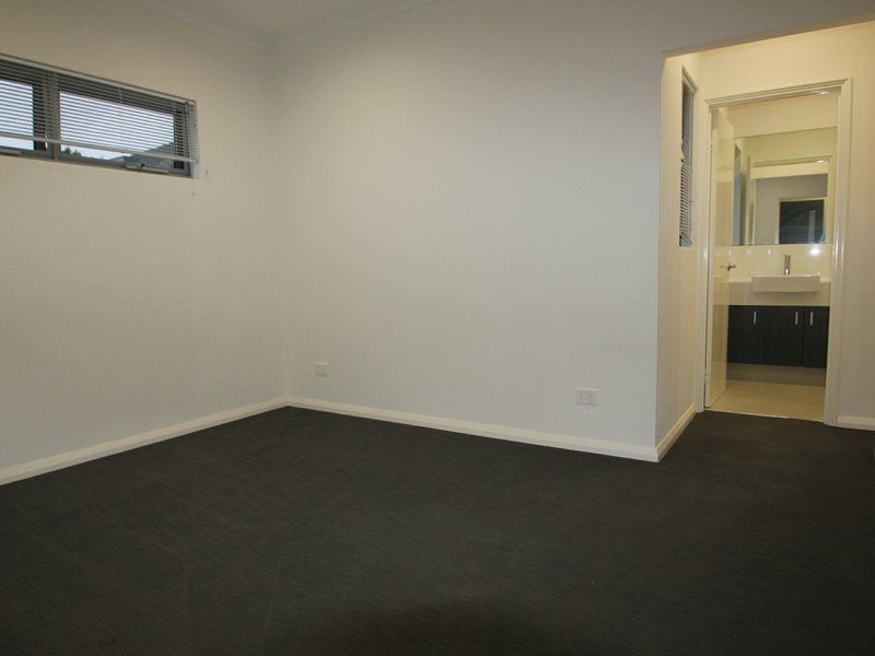 Photo - 31C Stedham Way, Balga WA 6061 - Image 7