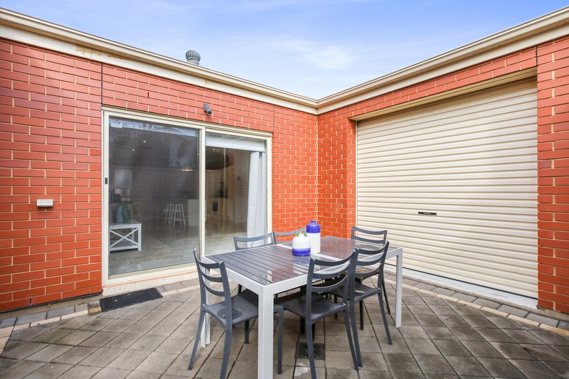 Photo - 31E North Street, Henley Beach SA 5022 - Image 13