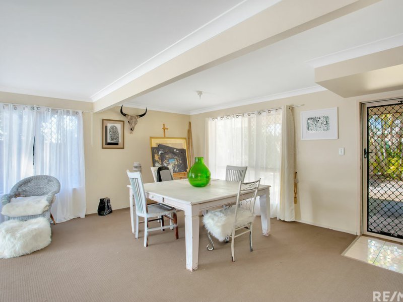 Photo - 3/2-10 Weedons Road, Nerang QLD 4211 - Image 5