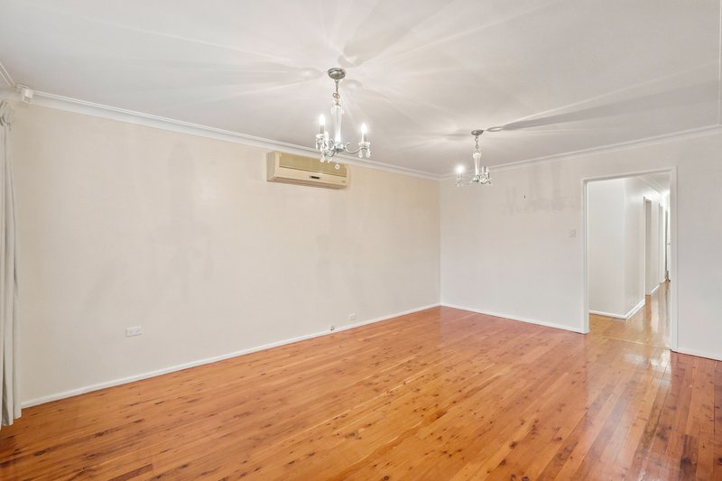 Photo - 32 & 32A Bass Street, Colyton NSW 2760 - Image 5