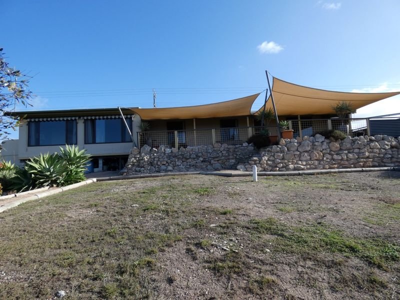 32 - 34 Bayview Road, Point Turton SA 5575