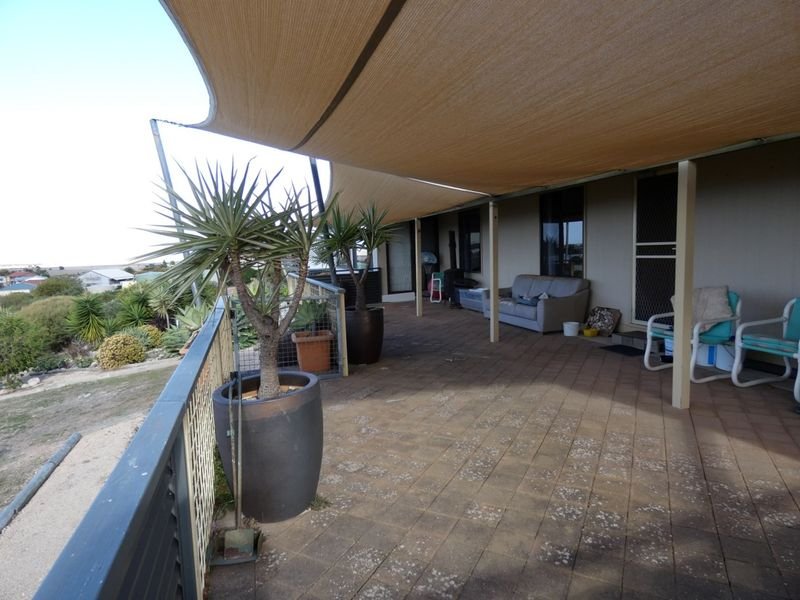 Photo - 32 - 34 Bayview Road, Point Turton SA 5575 - Image 16