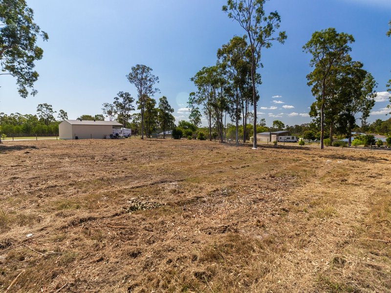 Photo - 32-34 Preston Street, New Beith QLD 4124 - Image 5