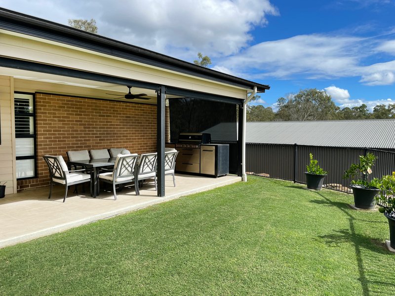 Photo - 32-34 Wyndham Place, Kooralbyn QLD 4285 - Image 7