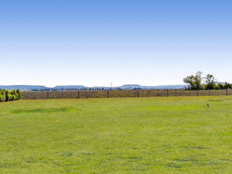 Photo - 32-36 Meara Place, Clifton QLD 4361 - Image 15