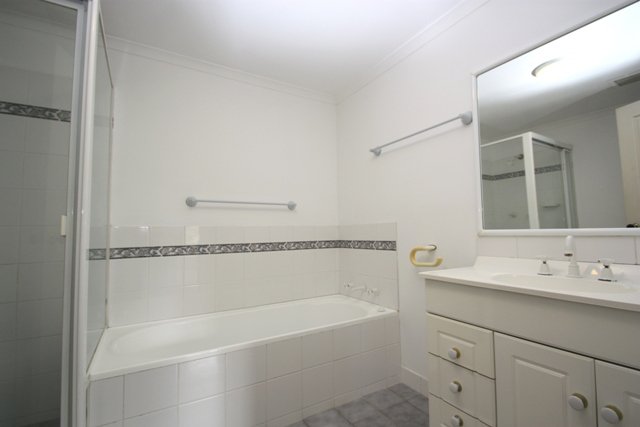 Photo - 3/2-6 Clarke Street, Narrabeen NSW 2101 - Image 5