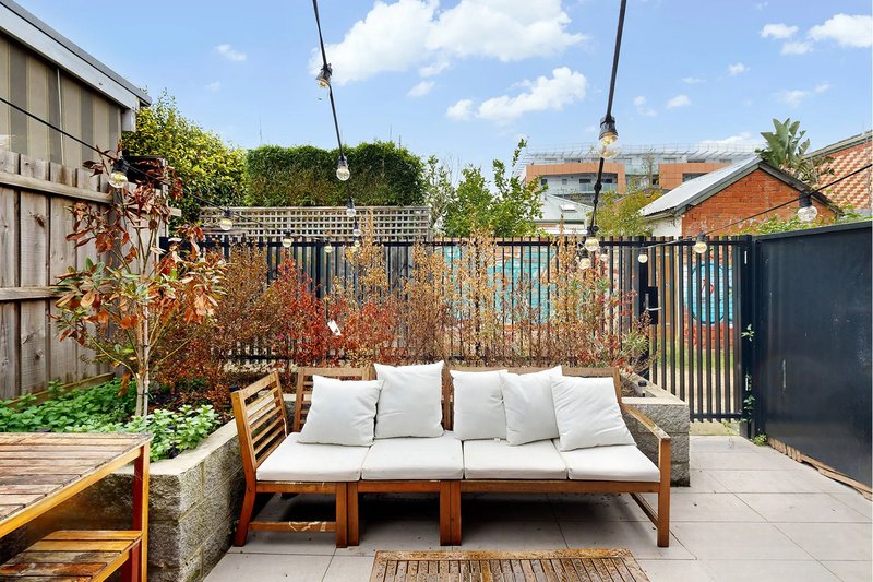 Photo - 3/2-6 Mccutcheon Street, Northcote VIC 3070 - Image 3
