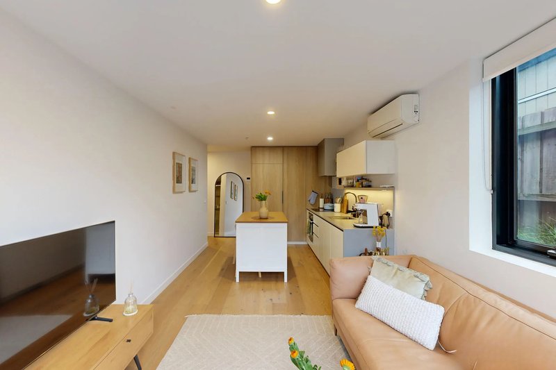 Photo - 3/2-6 Mccutcheon Street, Northcote VIC 3070 - Image 6