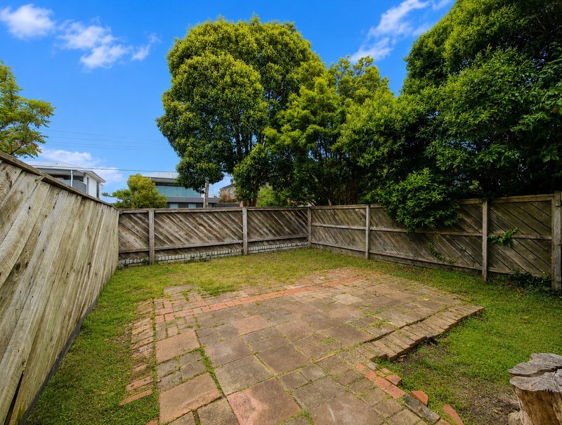 Photo - 3/2 Adelaide Street, Murrumbeena VIC 3163 - Image 11