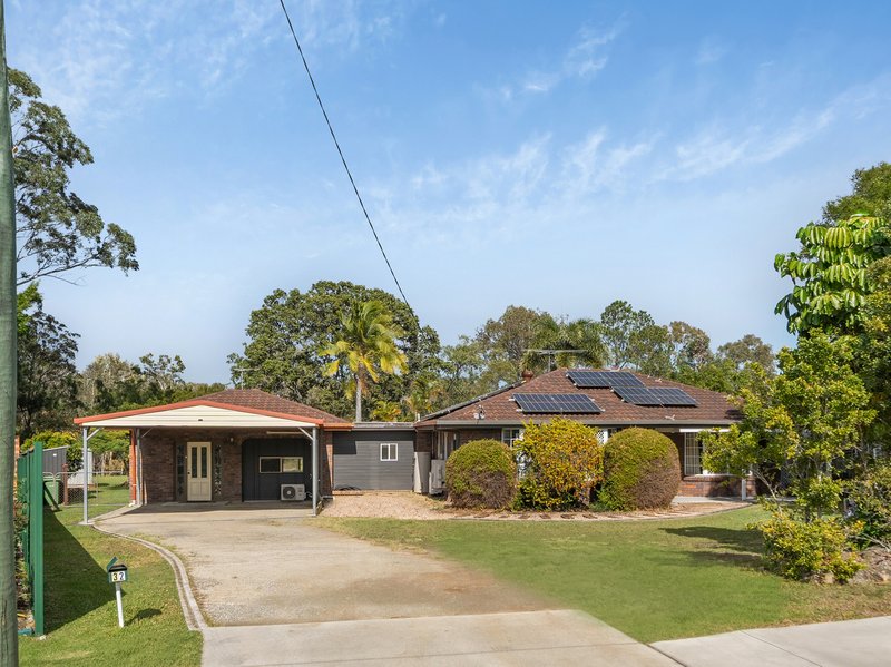Photo - 32 Alexander Crescent, Morayfield QLD 4506 - Image 6