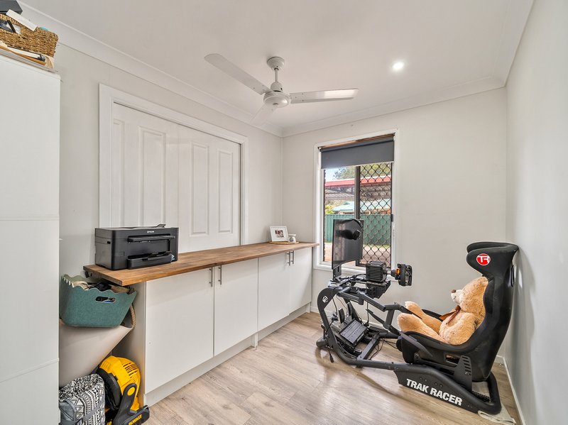 Photo - 32 Alexander Crescent, Morayfield QLD 4506 - Image 17
