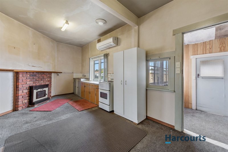 Photo - 32 Alexandra Road, Ulverstone TAS 7315 - Image 4