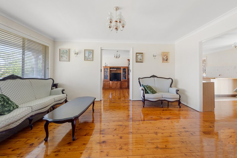 Photo - 32 Almeria Avenue, Baulkham Hills NSW 2153 - Image 2