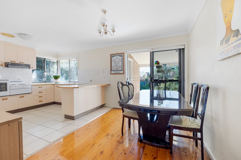 Photo - 32 Almeria Avenue, Baulkham Hills NSW 2153 - Image 9