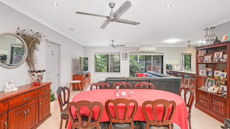 Photo - 32 Altona Street, Bentley Park QLD 4869 - Image 5