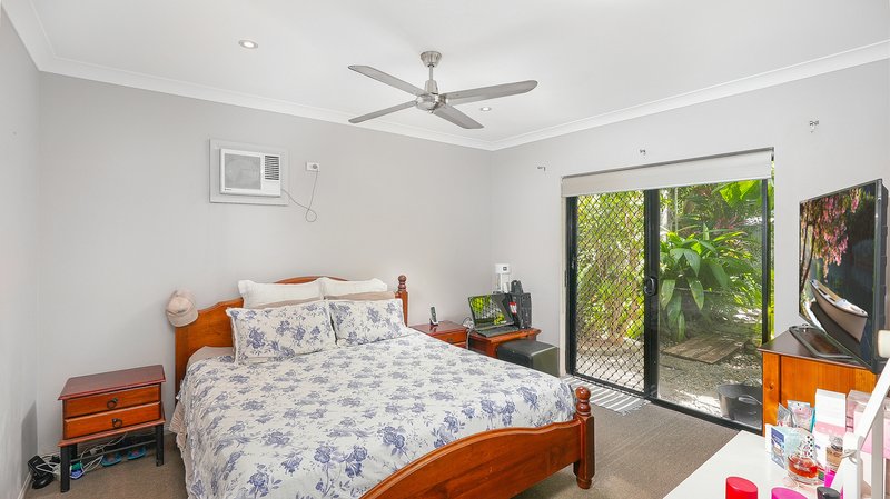 Photo - 32 Altona Street, Bentley Park QLD 4869 - Image 9