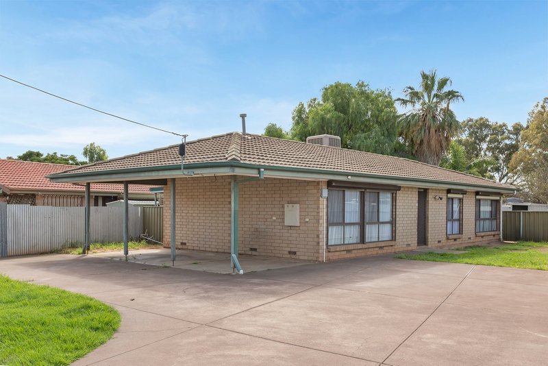 Photo - 32 Anderson Walk, Smithfield SA 5114 - Image 2