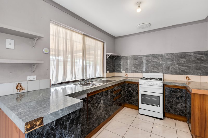 Photo - 32 Anderson Walk, Smithfield SA 5114 - Image 5